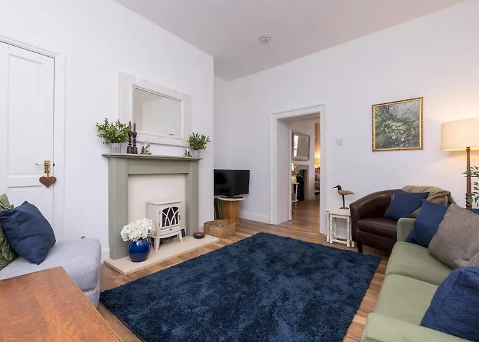 Pass The Keys Stylish Apartment In Central Bath