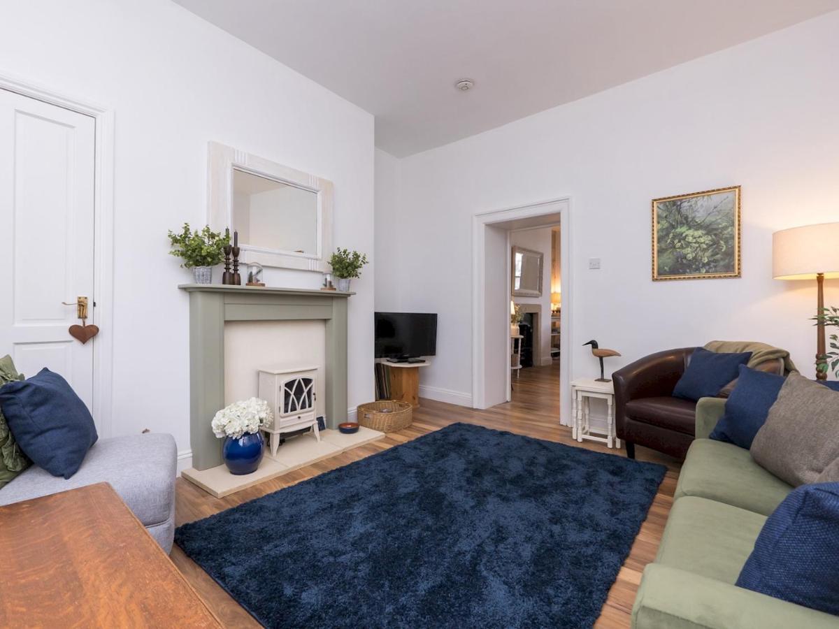Pass The Keys Stylish In Holiday home